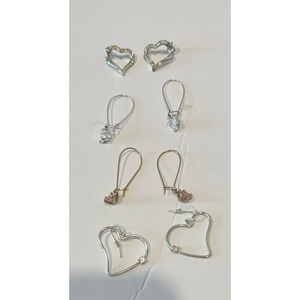 4 Pair of Avon Gift‎ Giving Pierced Heart Shaped Earrings with Boxes Christmas